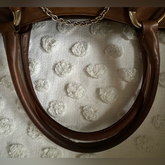 Authentic Gucci Horsebit Tote - Picture 6 of 9